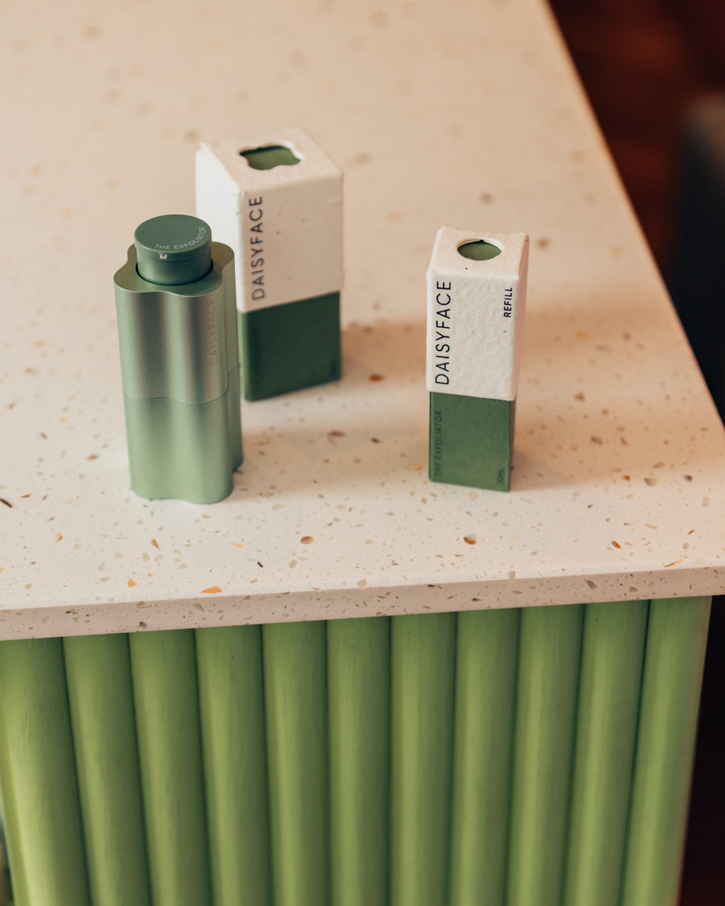 Daisyface The Exfoliator