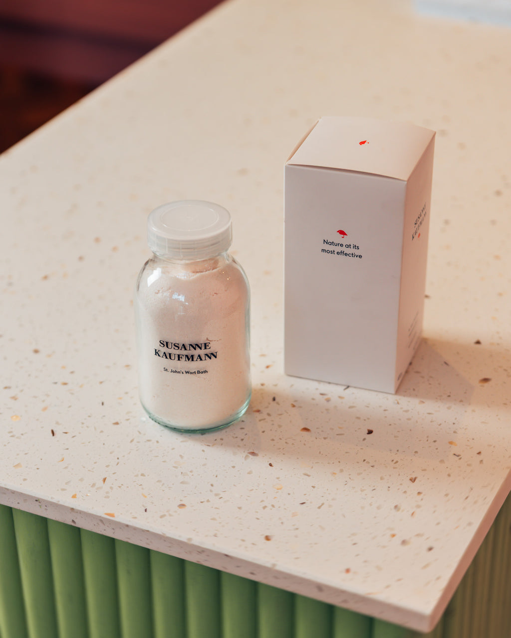 Susanne Kaufmann St. John`s Wort Bath